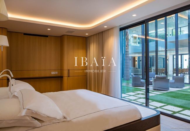 Villa in Saint Barthélemy - Villa Neo (6 bedrooms) Villa in Saint Barthélemy - Villa Neo (6 bedrooms)