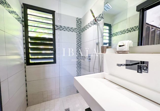 Spacious bathroom and walk-in shower