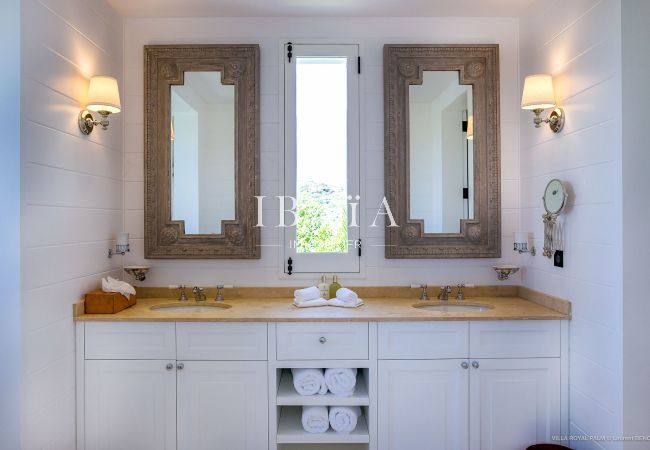 Villa in Saint Barthélemy - Villa Palmier Royal (11 bedrooms) Villa in Saint Barthélemy - Villa Palmier Royal (11 bedrooms)