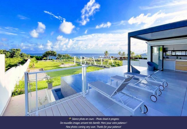 Villa in Saint-François - Villa Coastal Swing
