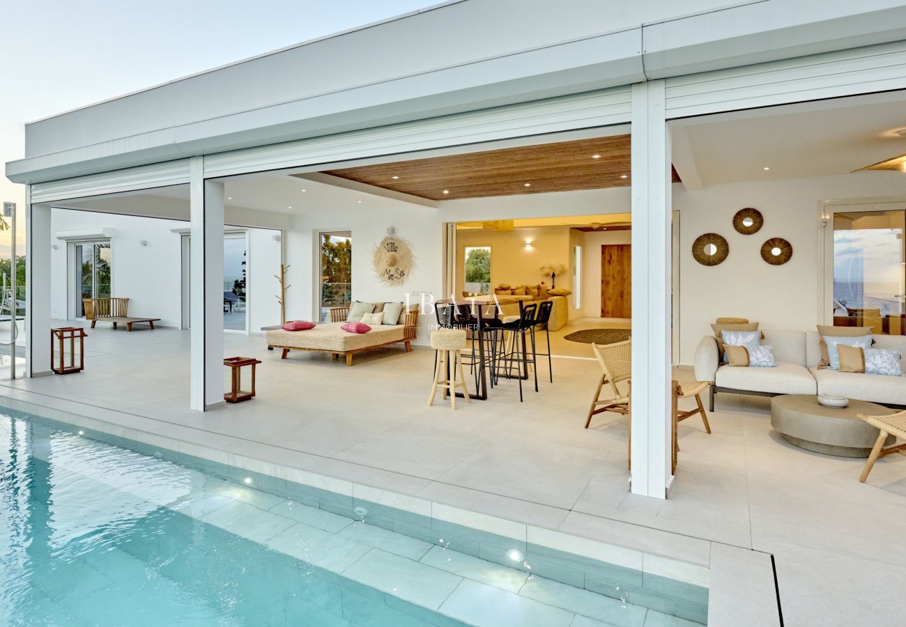 Villa in Sainte-Anne - Villa Surfside (5 CH) Villa in Sainte-Anne - Villa Surfside (5 CH)