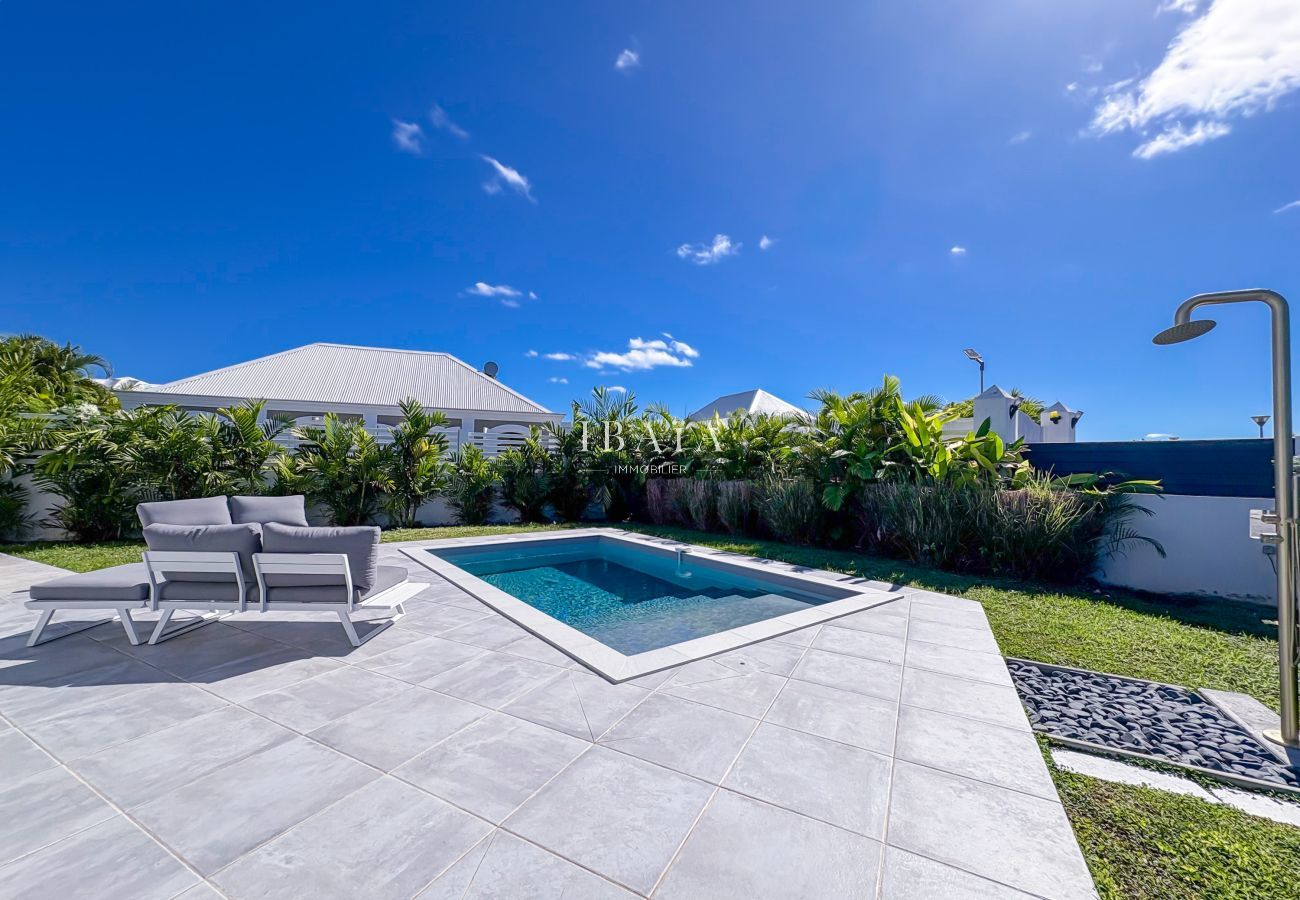 Villa in Saint-François - Villa Coral Bloom