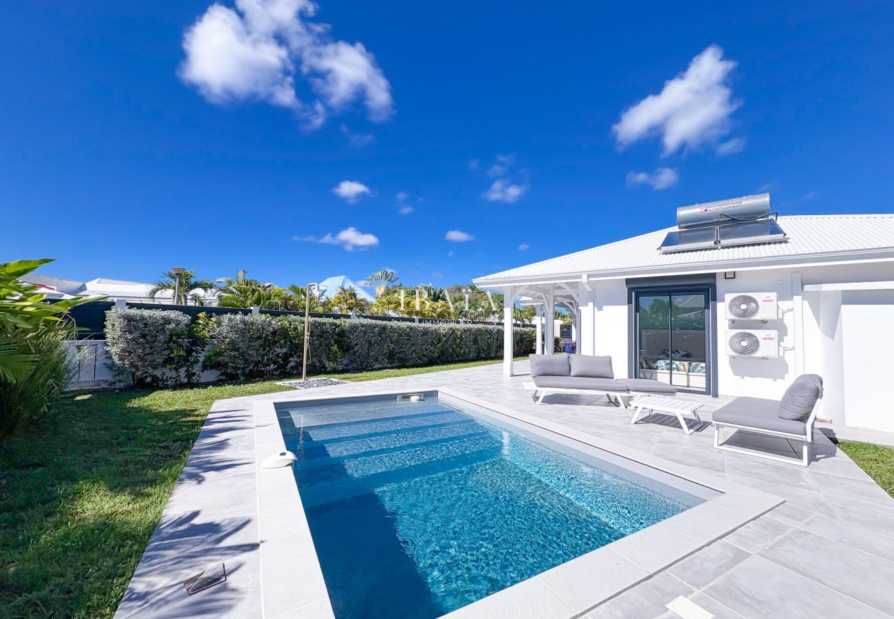 Villa in Saint-François - Villa Coral Bloom