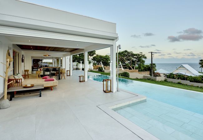 Villa en Sainte-Anne - Villa Surfside (5 CH) Villa en Sainte-Anne - Villa Surfside (5 CH)