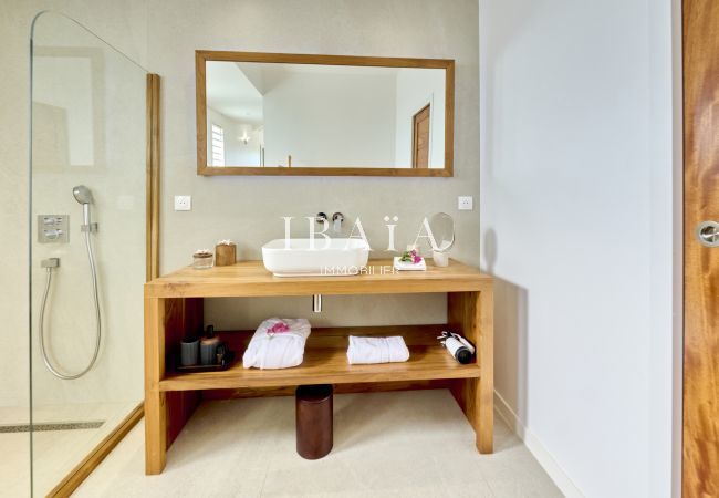 Villa en Sainte-Anne - Villa Surfside (5 CH) Villa en Sainte-Anne - Villa Surfside (5 CH)