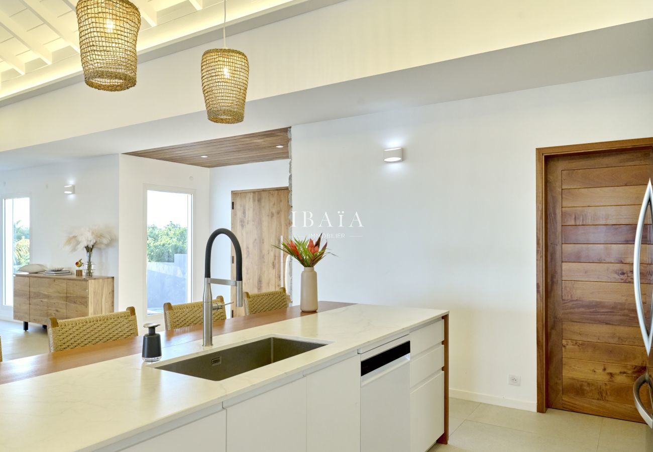 Villa en Sainte-Anne - Villa Surfside (5 CH) Villa en Sainte-Anne - Villa Surfside (5 CH)