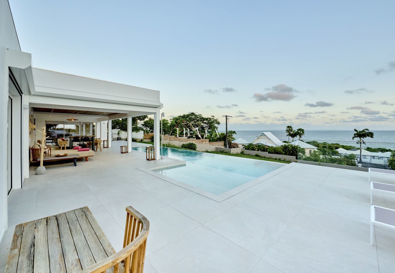 Villa en Sainte-Anne - Villa Surfside (5 CH) Villa en Sainte-Anne - Villa Surfside (5 CH)