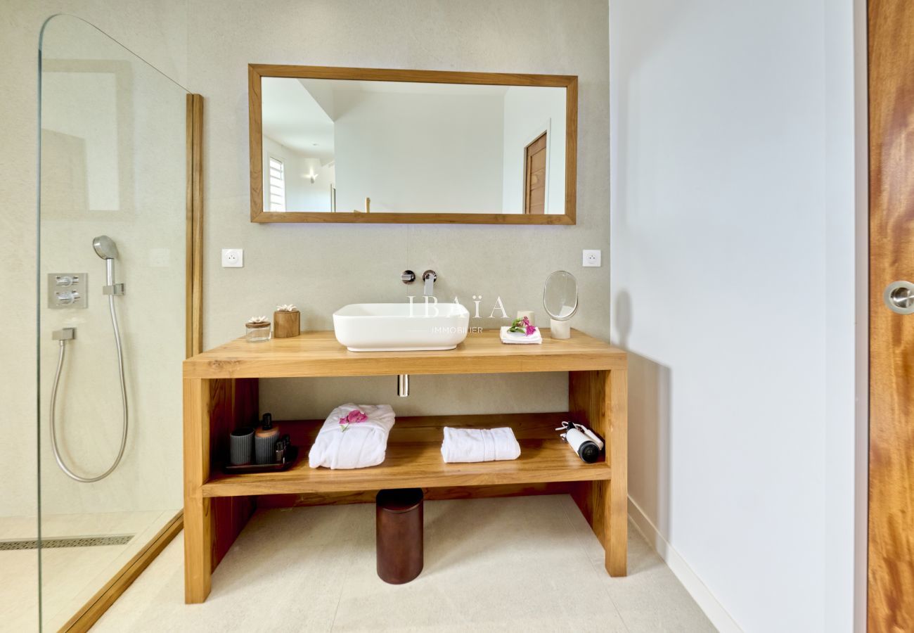 Villa en Sainte-Anne - Villa Surfside (5 CH) Villa en Sainte-Anne - Villa Surfside (5 CH)