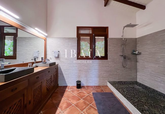 Villa à Deshaies - Villa Karumaya Villa à Deshaies - Villa Karumaya
