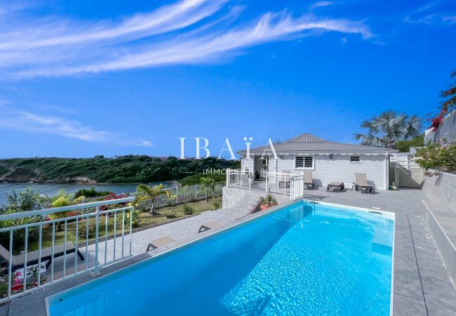 Terrasse et Piscine Villa Aya II avec vue sur l'océan