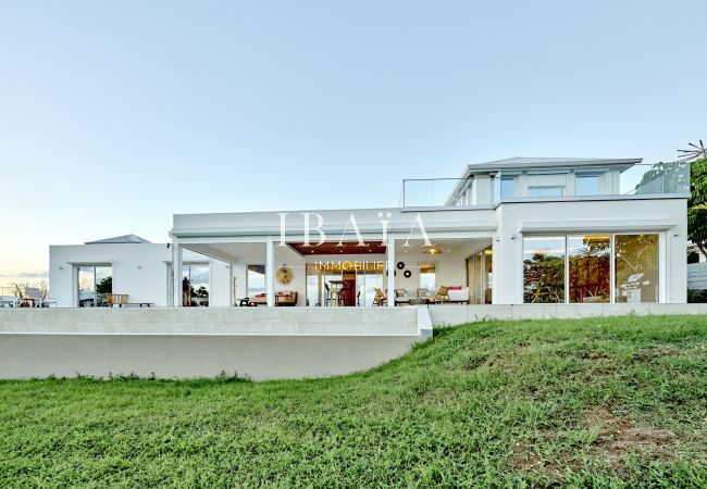 Villa à Sainte-Anne - Villa Surfside (5 CH) Villa à Sainte-Anne - Villa Surfside (5 CH)