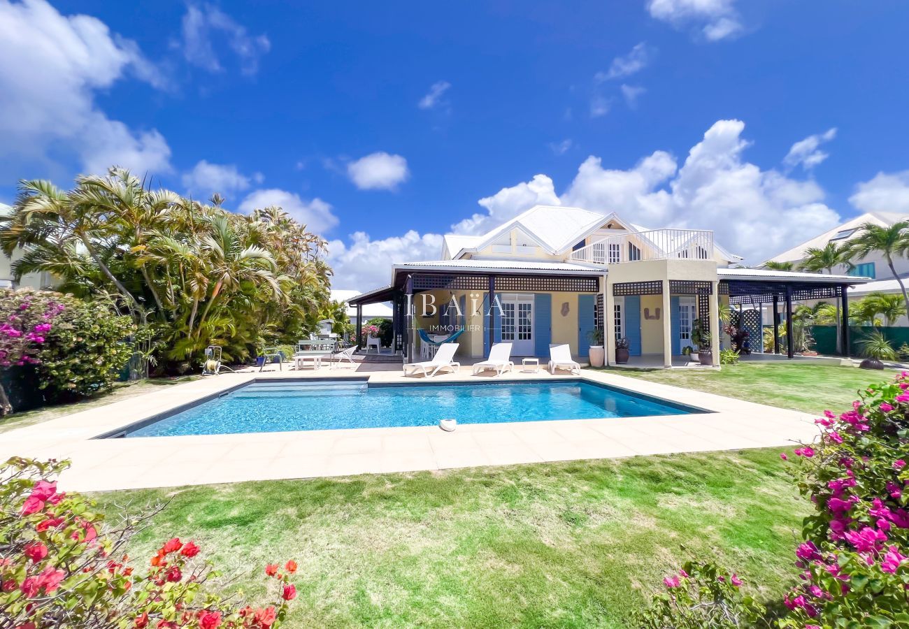 Villa Lagonys au Gosier avec jardin tropical et piscine privée